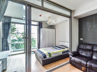 For sale 1 bed condo in Bang Rak, Bangkok