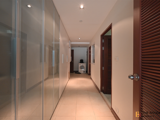 For sale 3 ベッドルーム condo in Khlong Toei, Bangkok