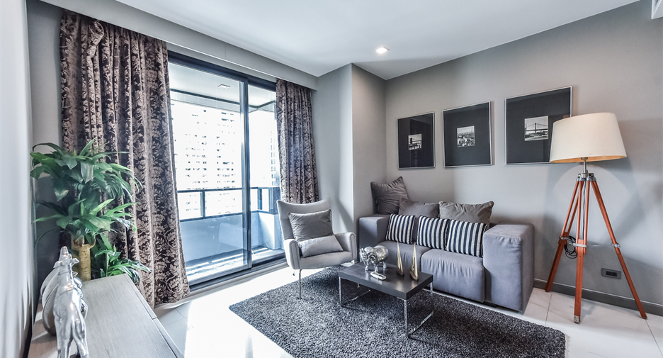 For sale 1 bed condo in Bang Rak, Bangkok