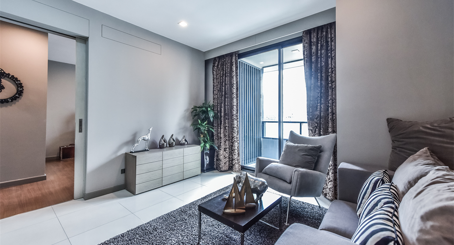 For sale 1 bed condo in Bang Rak, Bangkok