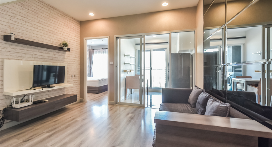For sale 1 bed condo in Sathon, Bangkok