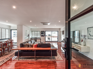 For sale 2 bedrooms condo in Pathum Wan, Bangkok