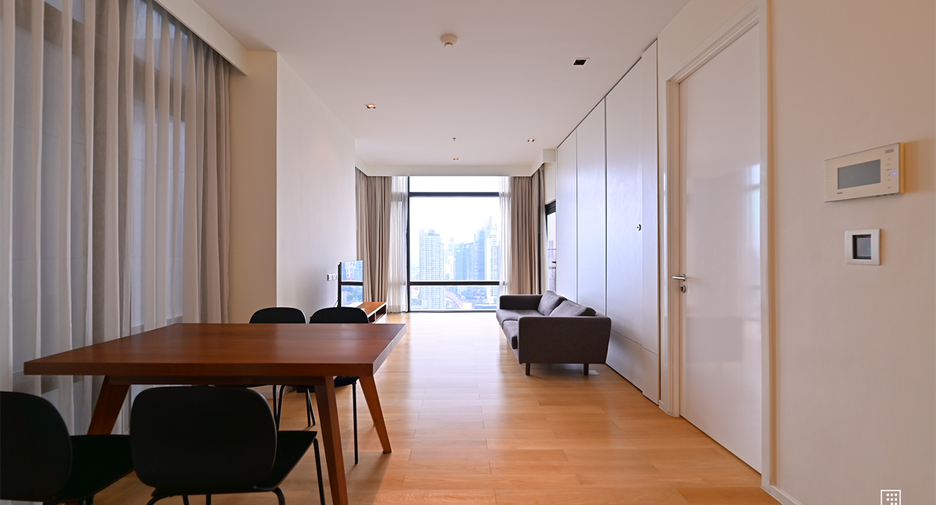 For sale 1 bed condo in Watthana, Bangkok