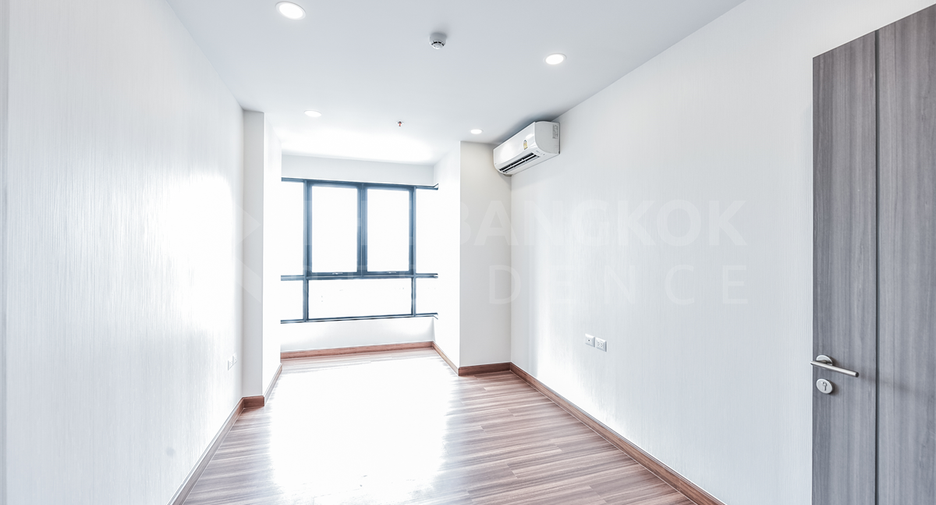 For sale 1 bed condo in Khlong San, Bangkok