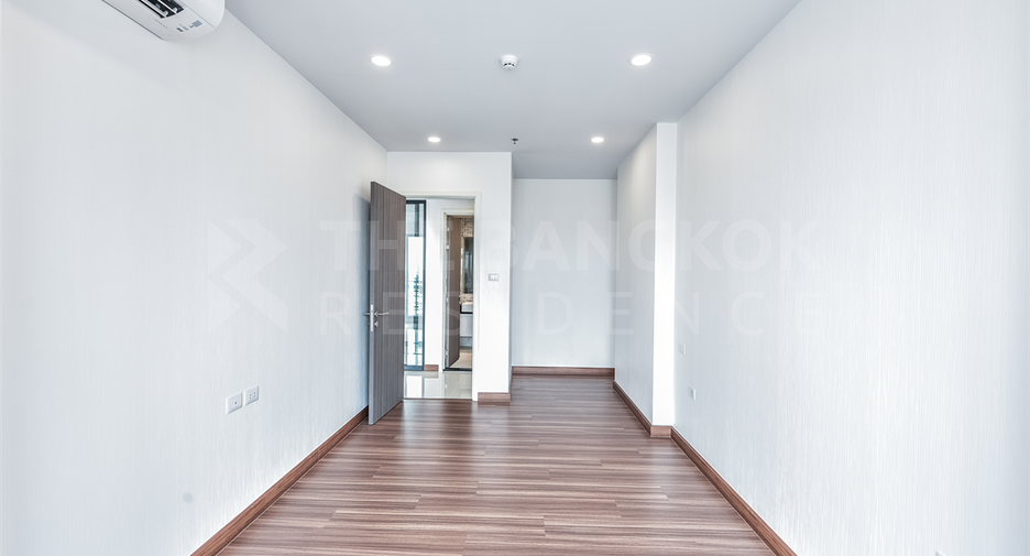 For sale 1 bed condo in Khlong San, Bangkok