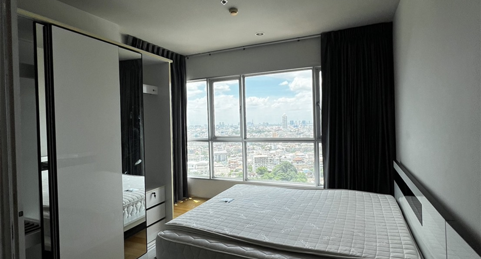 À vendre 1 chambre condo à Khlong San, Bangkok