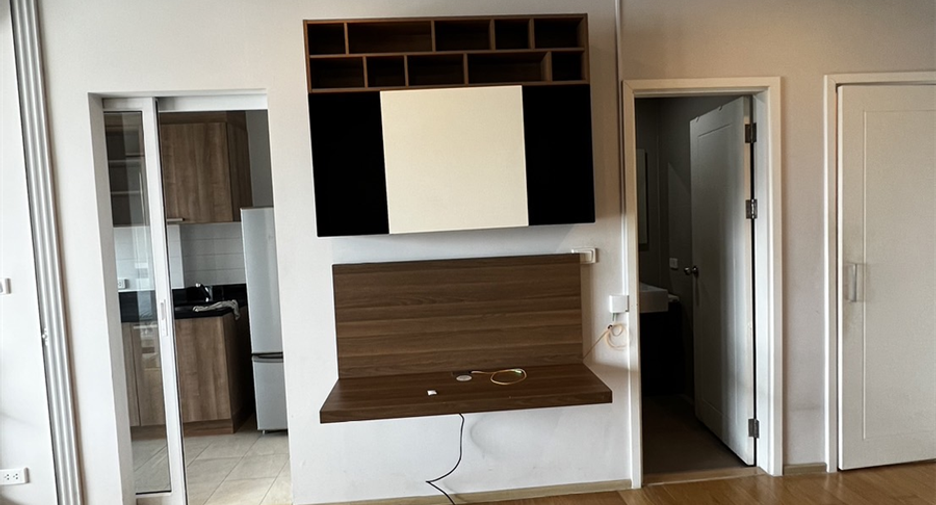 À vendre 1 chambre condo à Khlong San, Bangkok