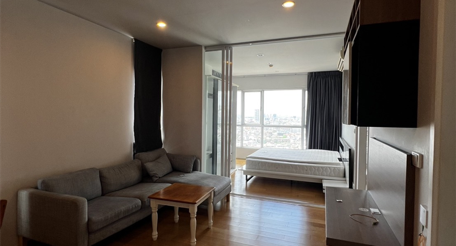 À vendre 1 chambre condo à Khlong San, Bangkok