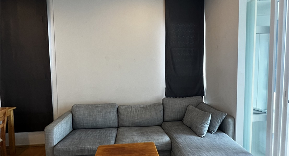 À vendre 1 chambre condo à Khlong San, Bangkok