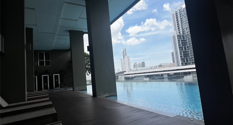 À vendre 1 chambre condo à Khlong San, Bangkok