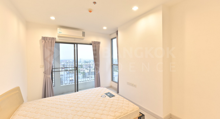 Condo en venta de 2 habitaciones en Phra Khanong, Bangkok