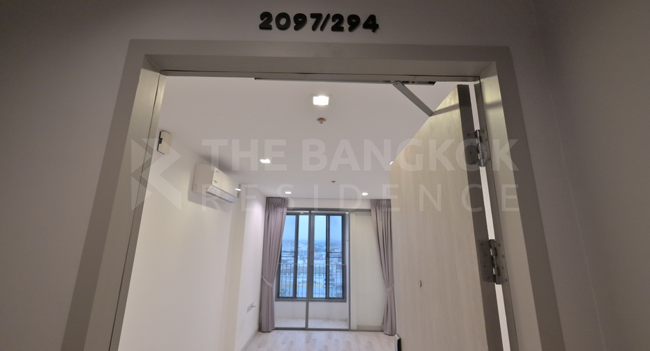 Condo en venta de 2 habitaciones en Phra Khanong, Bangkok