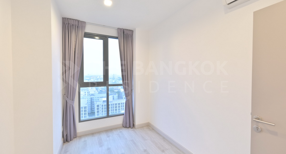 Condo en venta de 2 habitaciones en Phra Khanong, Bangkok