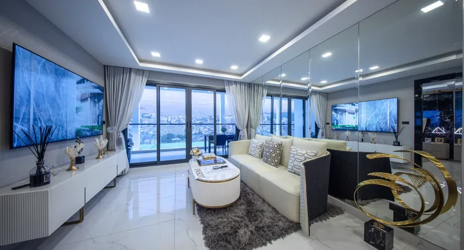 For sale 3 bedrooms condo in South Pattaya, Pattaya