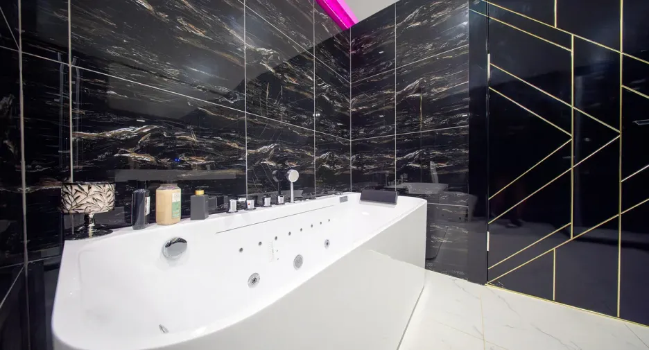 For sale 3 bedrooms condo in South Pattaya, Pattaya