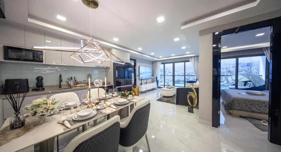 For sale 3 bedrooms condo in South Pattaya, Pattaya