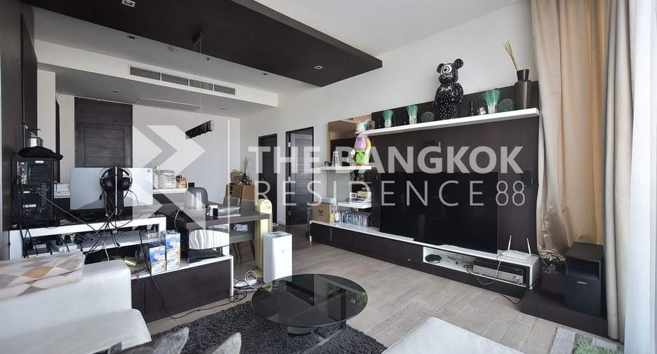 For sale 1 bed condo in Watthana, Bangkok