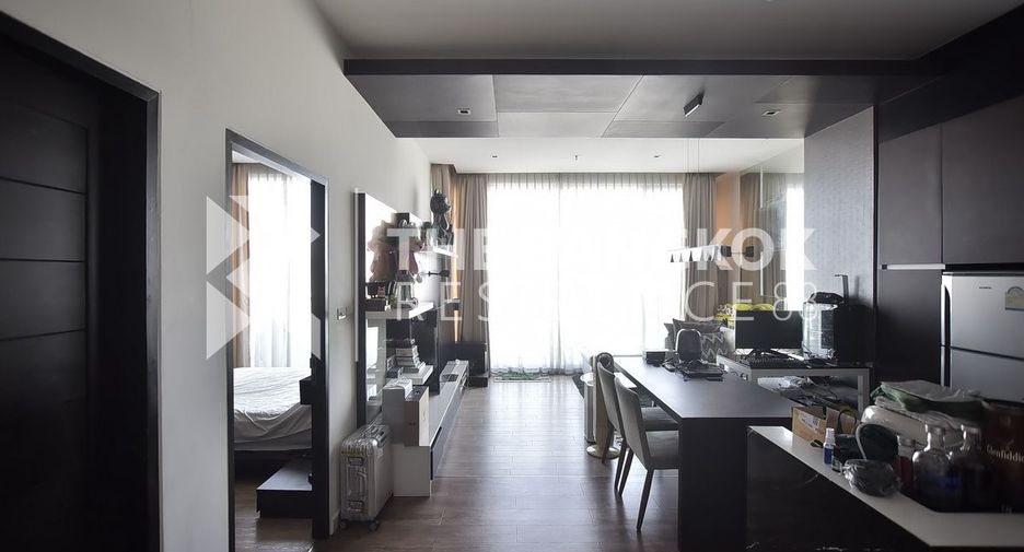 For sale 1 bed condo in Watthana, Bangkok