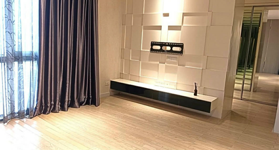 À vendre 2 chambres condo à Khlong Toei, Bangkok