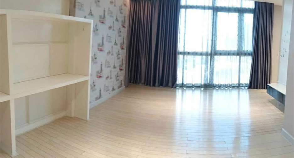 À vendre 2 chambres condo à Khlong Toei, Bangkok