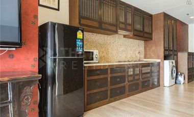 À vendre 1 chambre condo à Khlong Toei, Bangkok