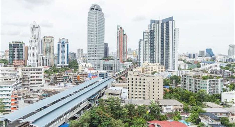 Wohnung zum Kauf mit 1 Zimmer in Khlong Toei, Bangkok
