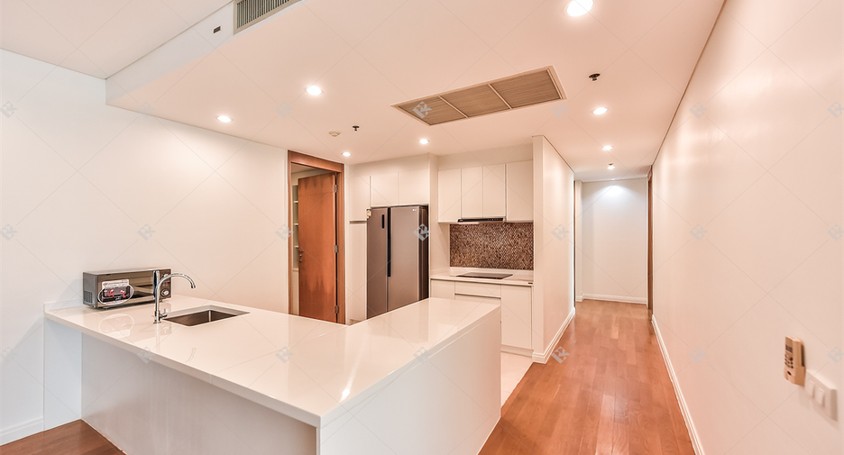Condo en venta de 3 habitaciones en Sathon, Bangkok