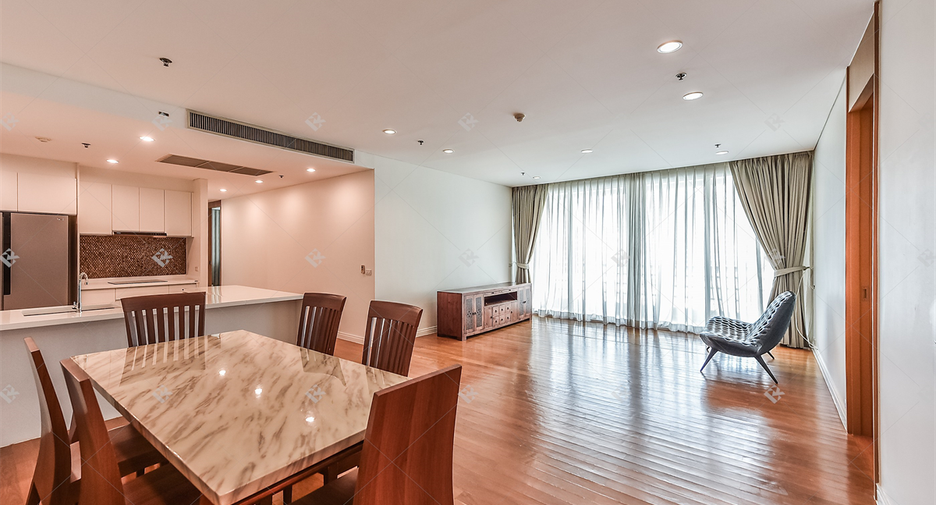 Condo en venta de 3 habitaciones en Sathon, Bangkok