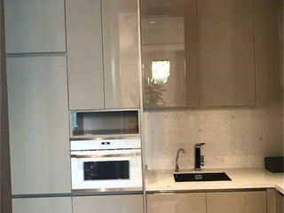 For sale 3 bedrooms condo in Khlong Toei, Bangkok