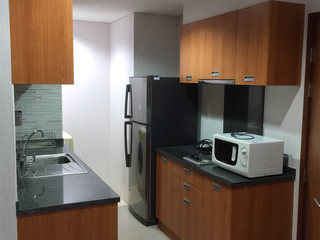 Продажа 1 кровать кондо в Кхлонг Сан, Бангкок