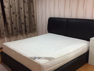 Продажа 1 кровать кондо в Кхлонг Сан, Бангкок