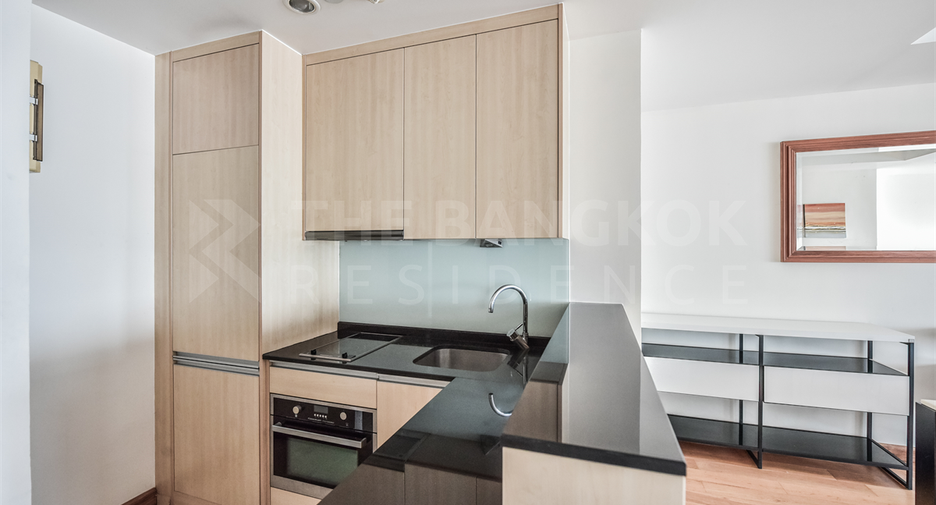 À vendre 1 chambre condo à Sathon, Bangkok