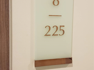 For sale 2 ベッドルーム condo in Khlong Toei, Bangkok