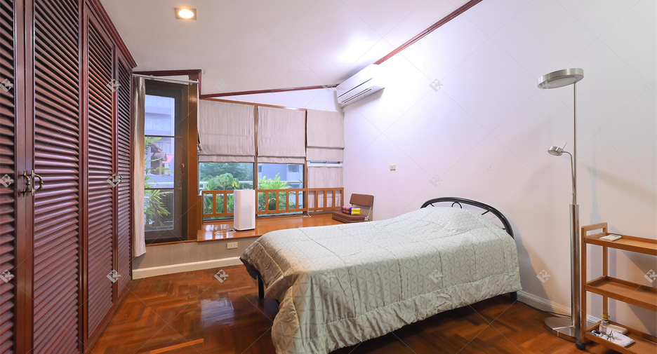 Wohnung zum Kauf mit 4 Zimmer in Khlong Toei, Bangkok