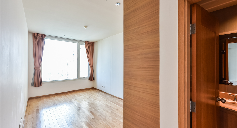 Condo en venta de 2 habitaciones en Sathon, Bangkok