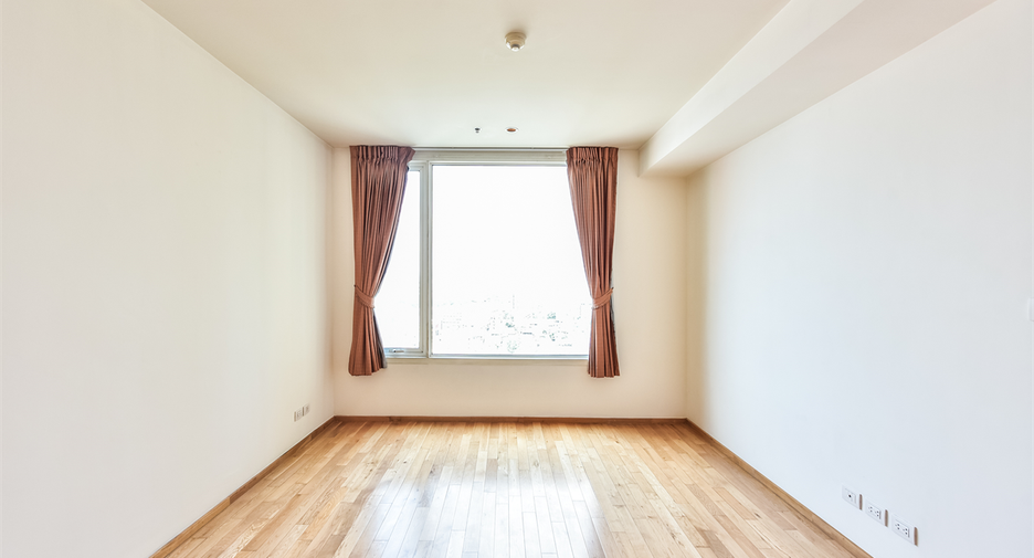 Condo en venta de 2 habitaciones en Sathon, Bangkok