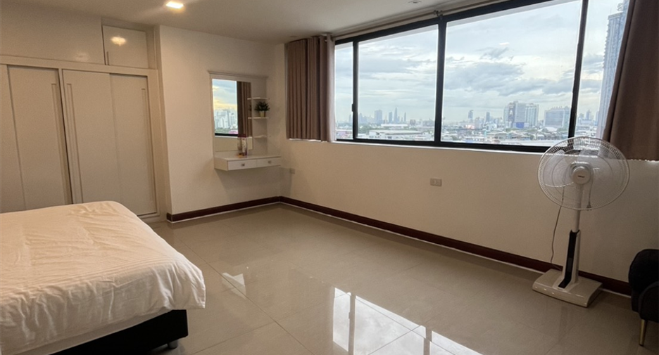 Wohnung zum Kauf mit 3 Zimmer in Khlong Toei, Bangkok