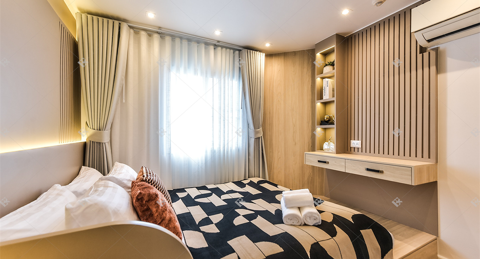 For sale 2 ベッドルーム condo in Yan Nawa, Bangkok