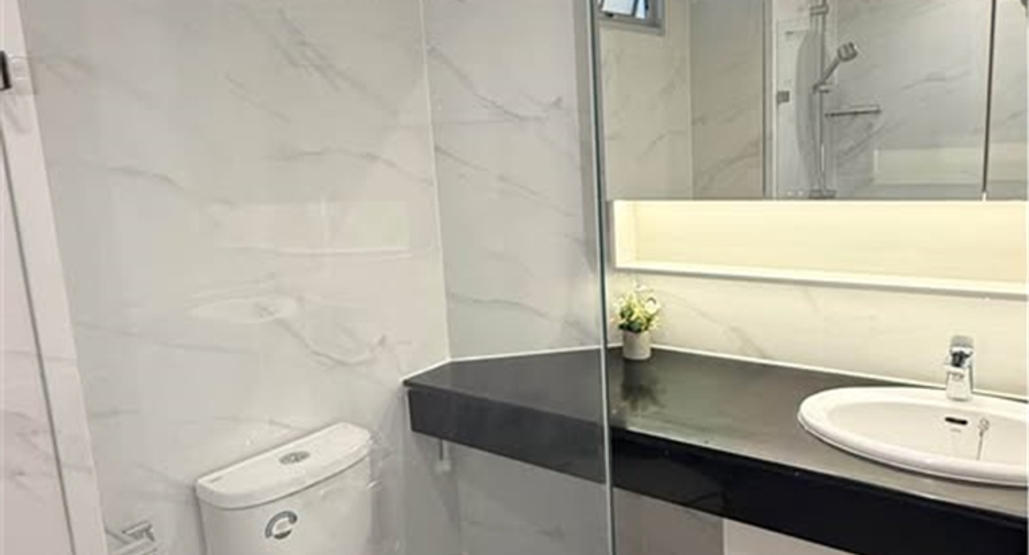 For sale 2 ベッドルーム condo in Yan Nawa, Bangkok