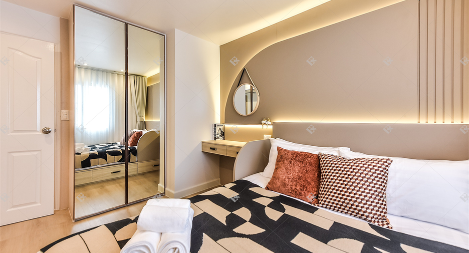 For sale 2 ベッドルーム condo in Yan Nawa, Bangkok
