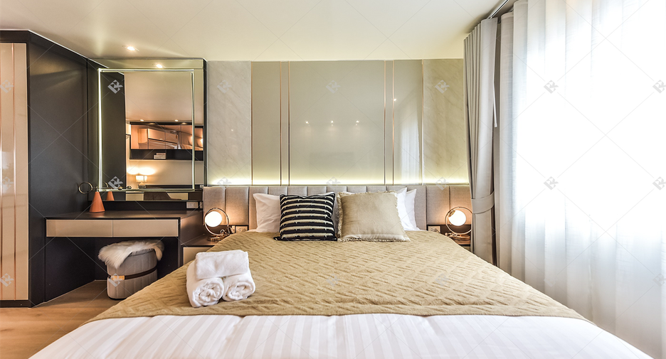 For sale 2 ベッドルーム condo in Yan Nawa, Bangkok