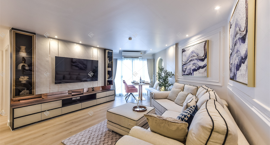 For sale 2 ベッドルーム condo in Yan Nawa, Bangkok
