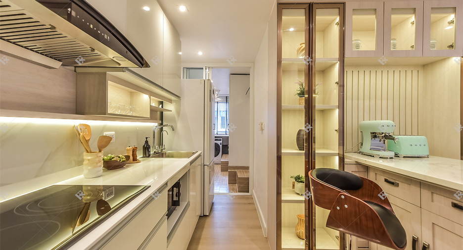 For sale 2 ベッドルーム condo in Yan Nawa, Bangkok