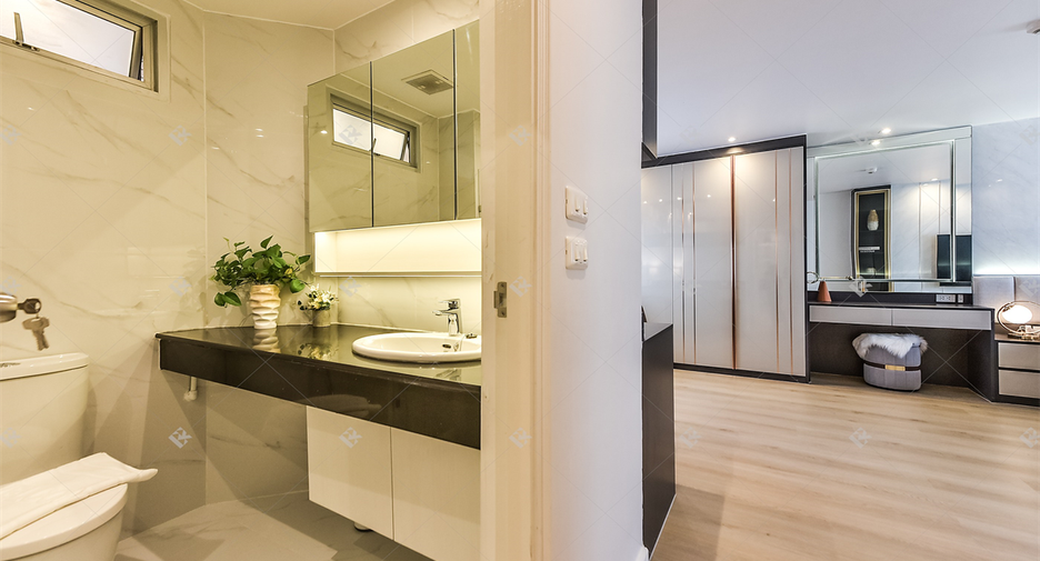 For sale 2 ベッドルーム condo in Yan Nawa, Bangkok