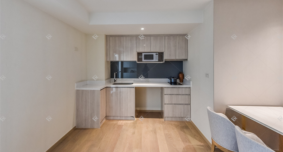 For sale 1 bed condo in Watthana, Bangkok