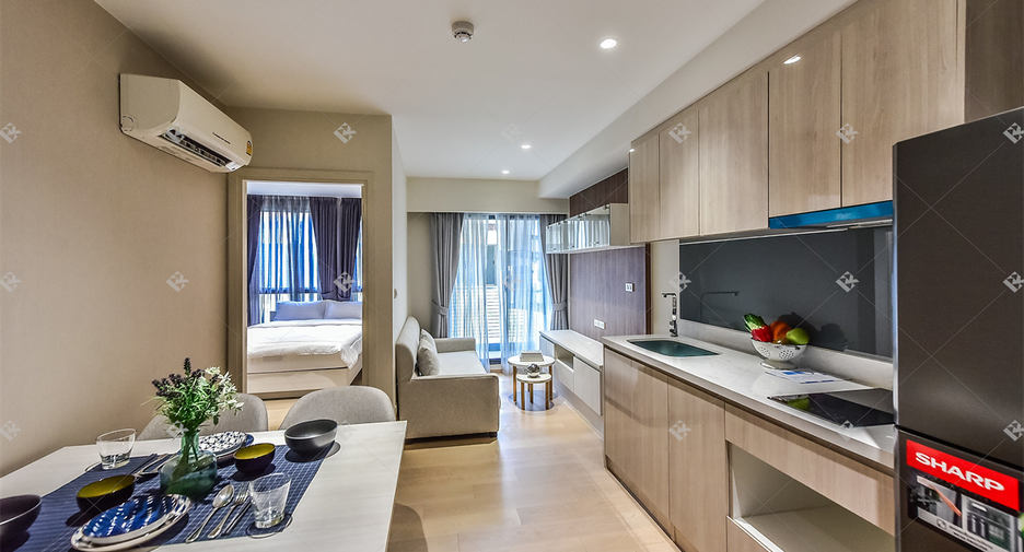 For sale 2 bedrooms condo in Watthana, Bangkok