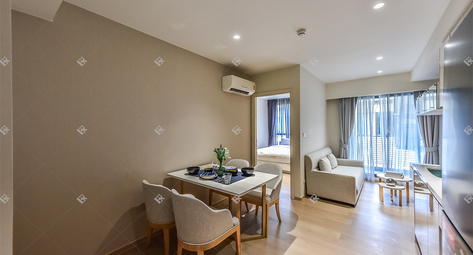 For sale 2 bedrooms condo in Watthana, Bangkok