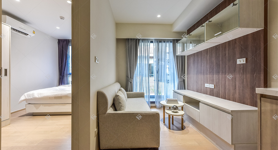 For sale 2 bedrooms condo in Watthana, Bangkok
