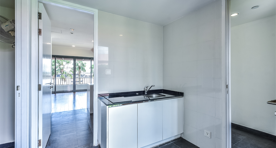 À vendre 3 chambres condo à Si Racha, Chonburi