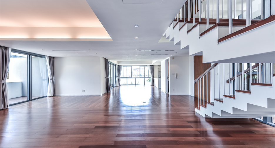 À vendre 3 chambres condo à Si Racha, Chonburi